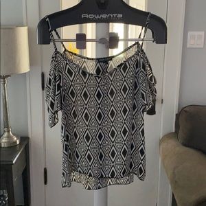 Women’s cold shoulder top. Size medium
